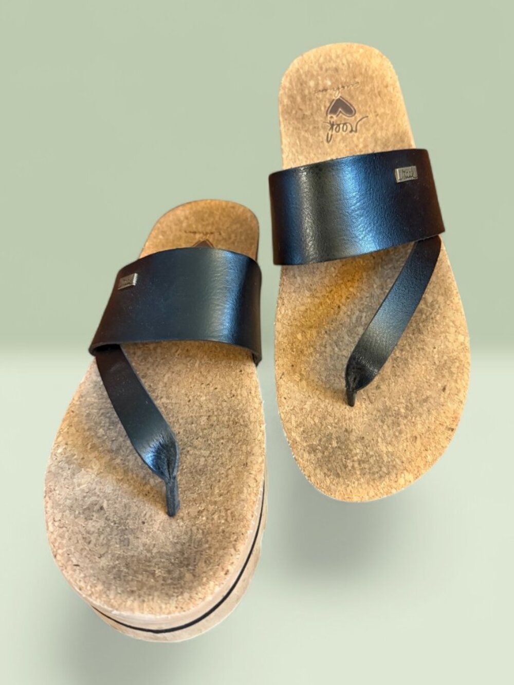 Reef Black Vegan Leather thong Wedge Sandals Cushion Sol Hi Sz 9